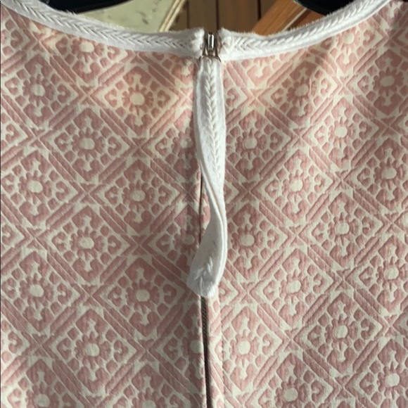 Max Studio pink 1960s style mini shift dress! - Picture 3 of 5